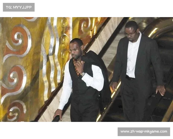 从嘲讽到冲突：英格兰球迷在德国的冒险与代价(英格兰球迷疯了)